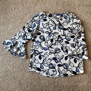 Apt. 9 Flutter Sleeve Blouse